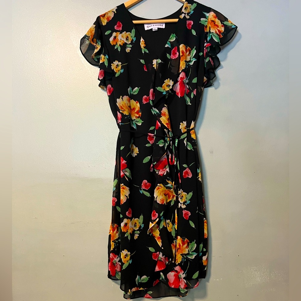 EUC Dress - flower print front ruffle and matching string belt